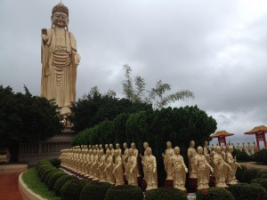 Монастырь Фо Гуань Шань (Fo Guang Shan)